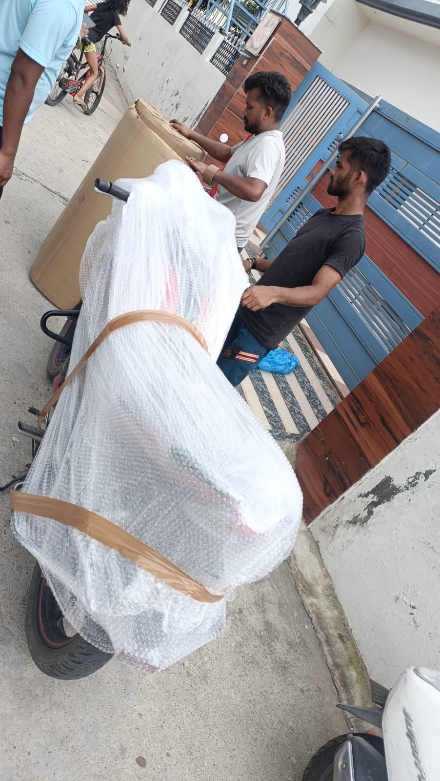 Khan Packers Movers – Professional packing Agra